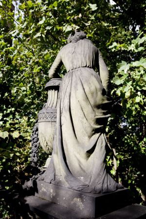 undercliffe september 26 2011 miles mauson sm.jpg